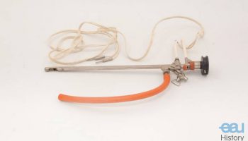 Irrigating cystoscope