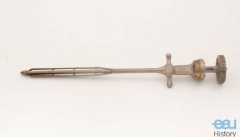 Straight urethral dilator