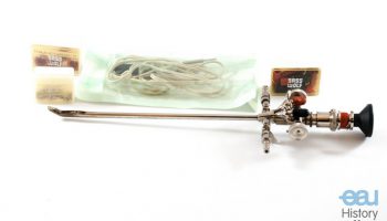 Irrigating cystoscope