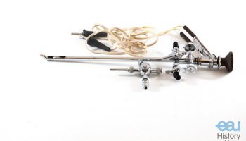 Irrigating cystoscope