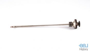 Examining cystoscope based on Nitze