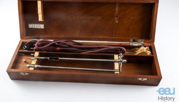 Set:Instrument for ignipunction and electrolysis