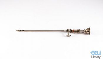 Infant irrigating uretero-cystoscope