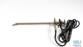 Direct catheterizng cystoscope