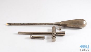 Cysto-puncturing trocar