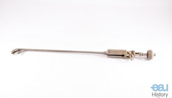 Lithotriptor after GUYON