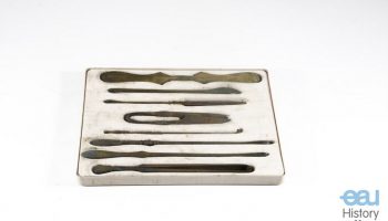 Replica/surgical instrument
