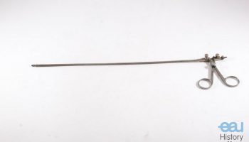 Scissors for slitting the ostia