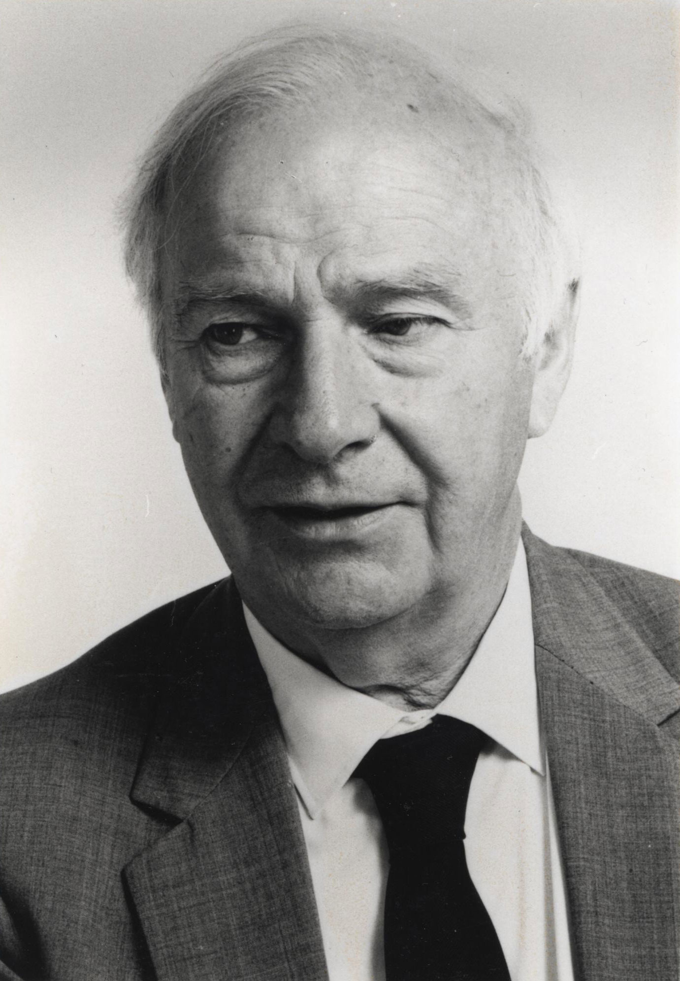 Hopkins Harold EAU European Museum Of Urology